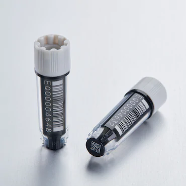 艾本德Eppendorf CryoStorage Vial，無菌, 無菌, 0.5 mL, 不含 DNase、RNase、人類 DNA 和內(nèi)毒素；外螺紋，預(yù)先加蓋灰色管蓋，帶 2D SafeCode 
